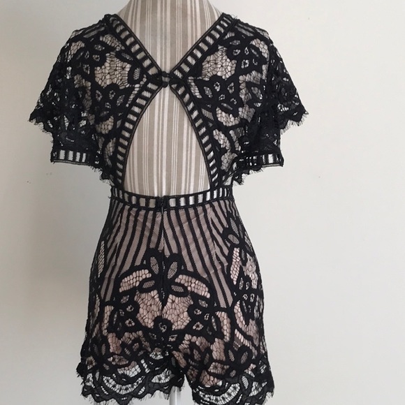 L’atiste lace romper nwot - Picture 5 of 8